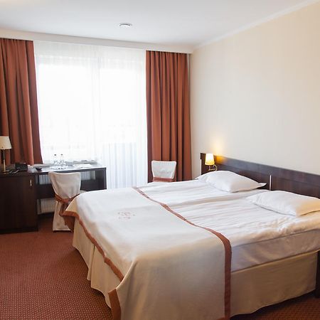 Hotel Ostrawa Wodzislaw Slaski Luaran gambar