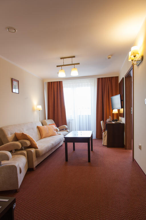 Hotel Ostrawa Wodzislaw Slaski Bilik gambar